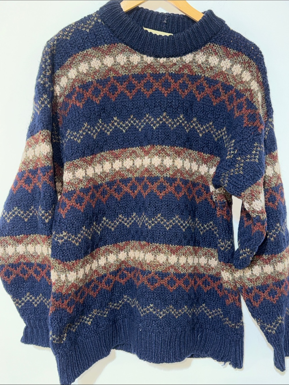 Vintage Icelandic Men's Navy Fair Isle Knit Sweater - Classic Winter Pullover